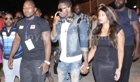 Diamond Platnumz yageze i Kigali agaragiwe na Zari-AMAFOTO